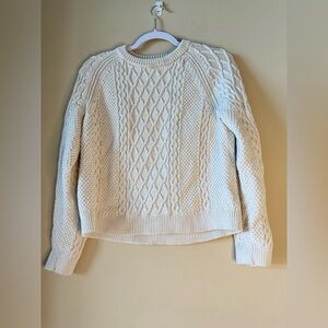 J CREW Classic Cream Long Sleeve Crew Neck Cable Knit Sweater